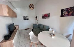 Roquebrune-Sur-Argens, Provence-Alpes-Côte d'Azur 83380