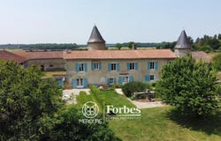 Civray, Poitou-Charentes 86400