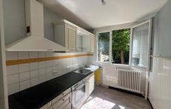 Saint Etienne, Auvergne-Rhône-Alpes 42000