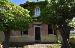 CHARLIEU, Rhône-Alpes 42190