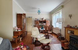 Civray, Poitou-Charentes 86400