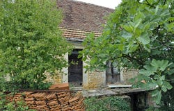 Lauzès, Lot 46360