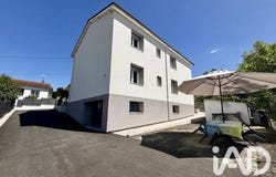 Le Chambon-Feugerolles, Auvergne-Rhône-Alpes 42500