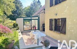 Vert, Île-de-France 78930