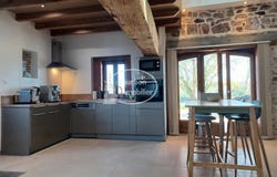 Chalmoux, Burgundy 71140