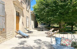 Loriol-du-Comtat, Provence-Alpes-Côte-d'Azur 84870