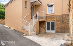 Porte des Pierres Dorées, Rhône 69400