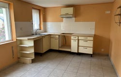 Thouars, Deux-Sèvres 79100