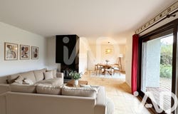 Louviers, Normandy 27400