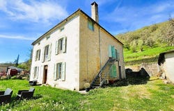 Caylus, Midi-Pyrénées 82160