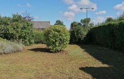 Neuvy-Le-Roi, Centre 37370