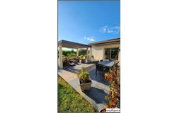 Bussac-Sur-Charente, Poitou-Charentes 17100