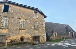 Saint-Santin-de-Maurs, Auvergne-Rhône-Alpes 15600