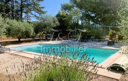 Saint-Saturnin-lès-Apt, Provence-Alpes-Côte-d'Azur 84490