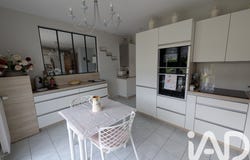 Neufchâtel-en-Bray, Normandy 76270