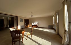Paray-le-Monial, Burgundy 71600
