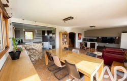 Caudan, Brittany 56850