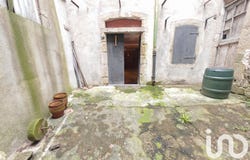Alzon, Occitanie 30770