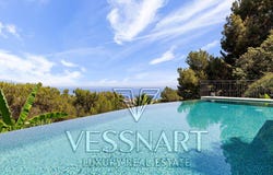 Roquebrune-Cap-Martin, Provence-Alpes-Côte-d'Azur 06190