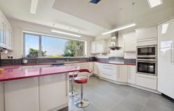 Coopers Lane, Sellindge, England TN25