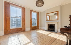 Richmond Avenue Barnsbury, London, England N1 0LX