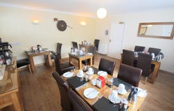 Silverstrands Guest House, 7 Broadstone Avenue, Highland, Scotland IV2 3LE