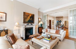North Gate, England, London, England NW8