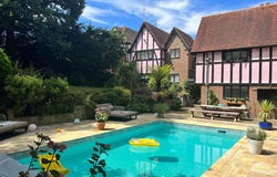 Loughton, East of England