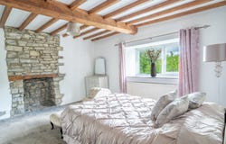 Whitland, Wales SA34 0RB
