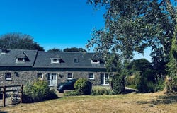 Brynhoffnant, Wales