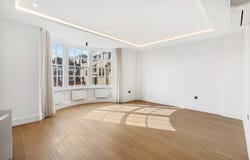 Upper Grosvenor Street, England, London, England W1K