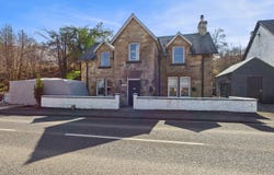 Glenardran Bed & Breakfast, Stirling, Scotland FK20 8QS