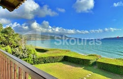 Gialova, Peloponnese 24001