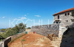 ... (), Crete 71500
