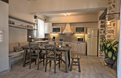 Mirthios, Crete 74000