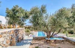 Paros, Aegean 844 00