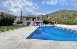 Korfos, Peloponnese 20004