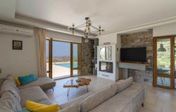 Asomatos, Crete 74060