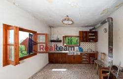 Mouresi, Thessaly 37012