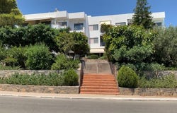 Crete 72100