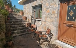 Neapoli, Crete 72400