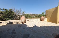 Exo Apidion, Crete