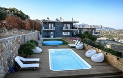 Rousa Limni, Crete 72100