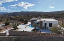 Rousa Limni, Crete 72100