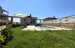 Roumeli, Crete 74057