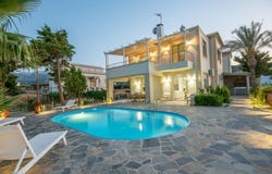 Milatos, Crete 72400