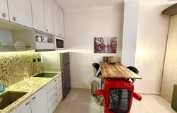 Loukianou, Athina, Attica (region) 106 75