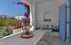 Piso Livadi, South Aegean 84400