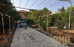 Glyfada, Attica 16675