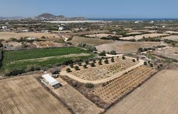 Agia Anna, Nísoi Aiyaíou 843 00